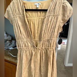 Cute never worn tannish mini